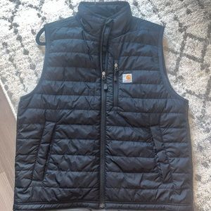 Men’s Carhartt lightweight vest